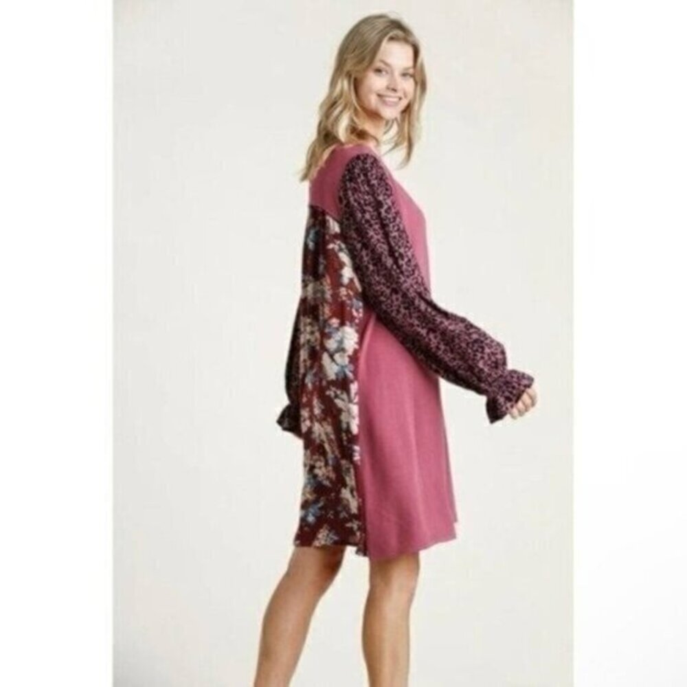 Umgee Berry Floral Flowy Linen Blend Dress